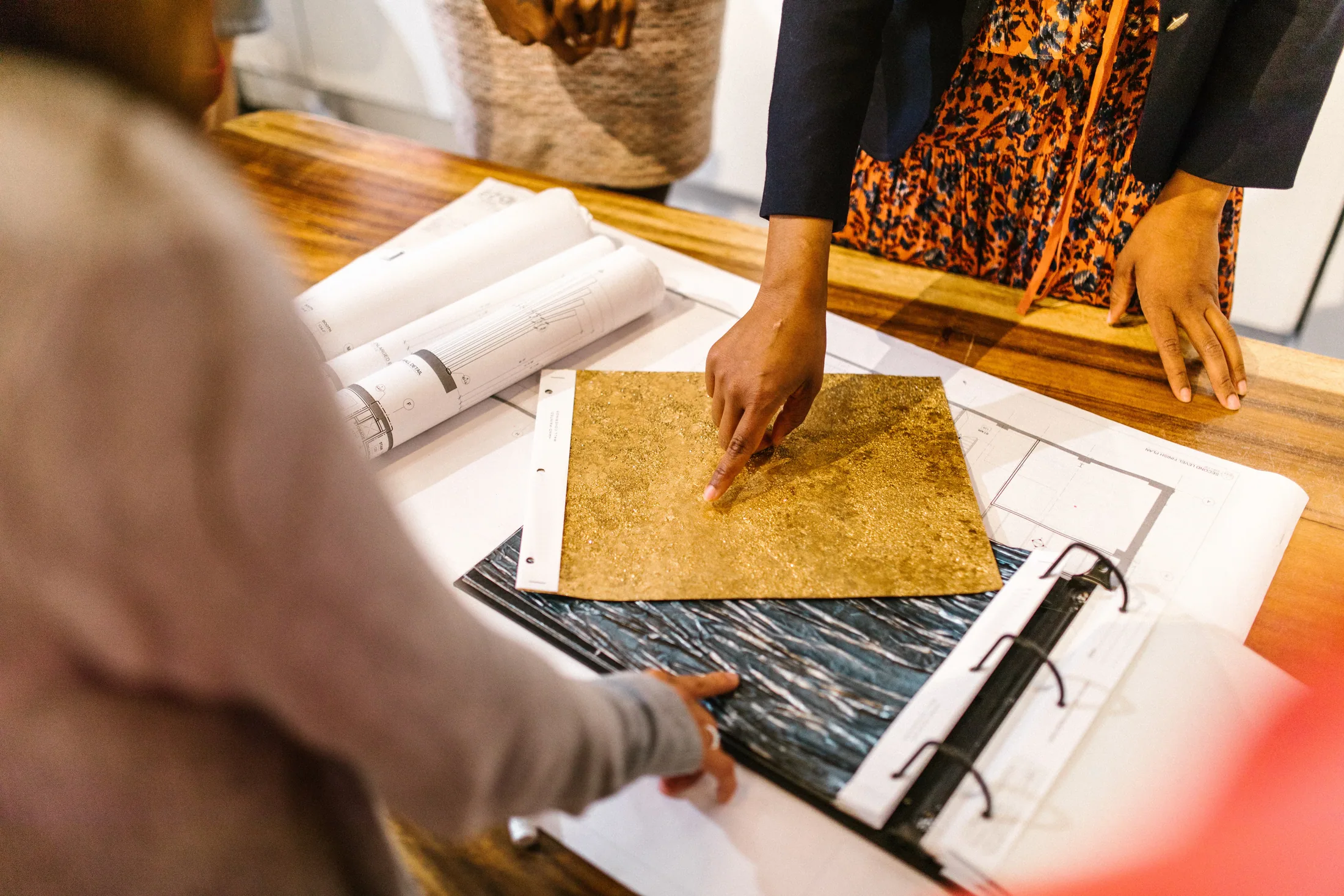 A Complete Guide to Planning & Project Start in Sri Lanka supporting visual